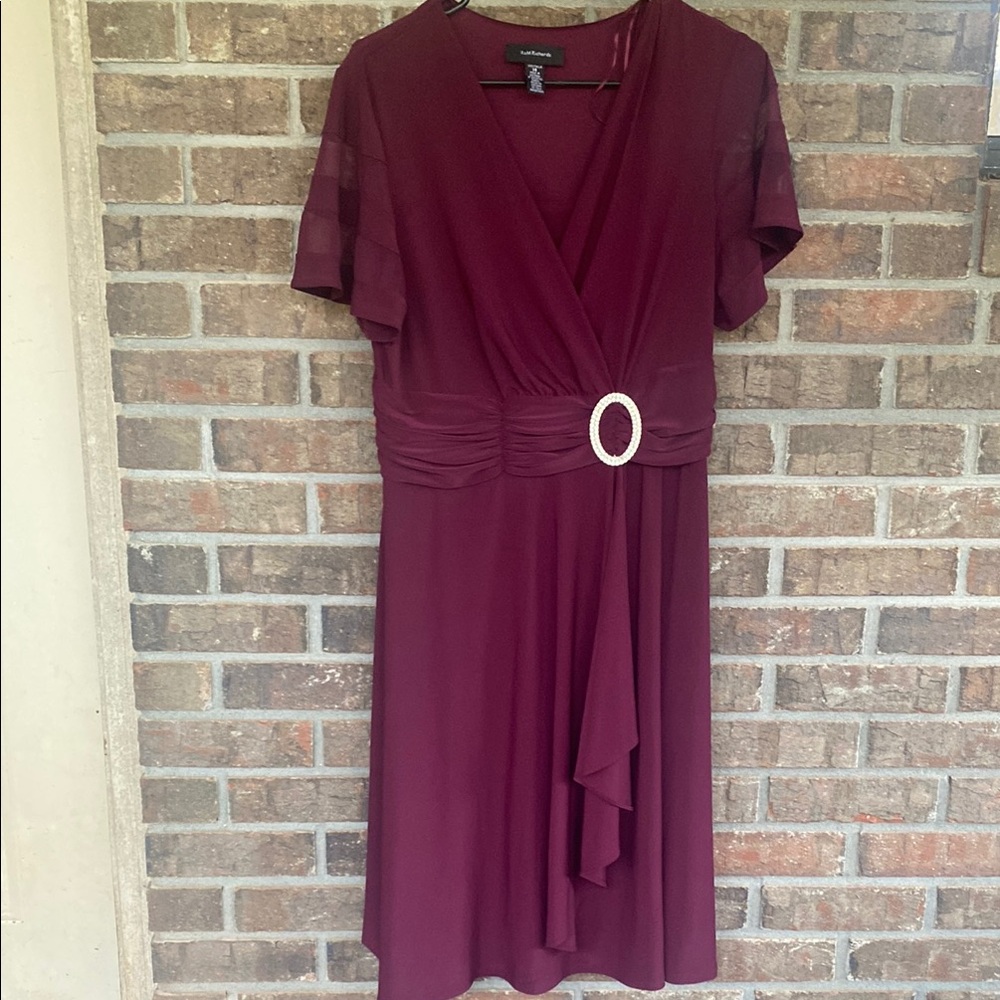 R&M Richards Wine Surplice Midi Dress with Decorative Buckle